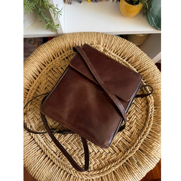 ✨ Vintage Brown Genuine Leather Small Crossbody Bag Boho Academia ✨ - Picture 1 of 16